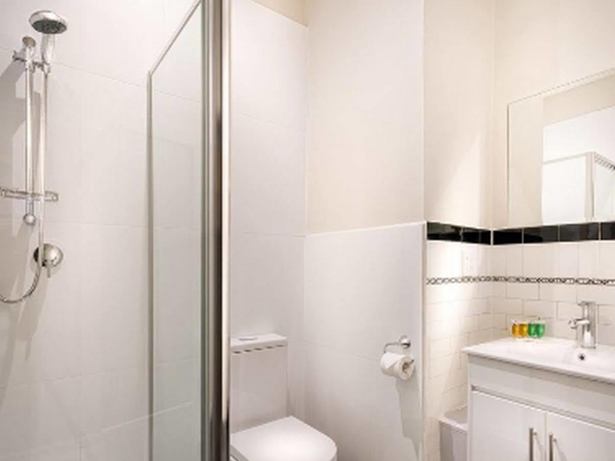 Como Court Budget Accommodation Ville de Ville de Melbourne Extérieur photo